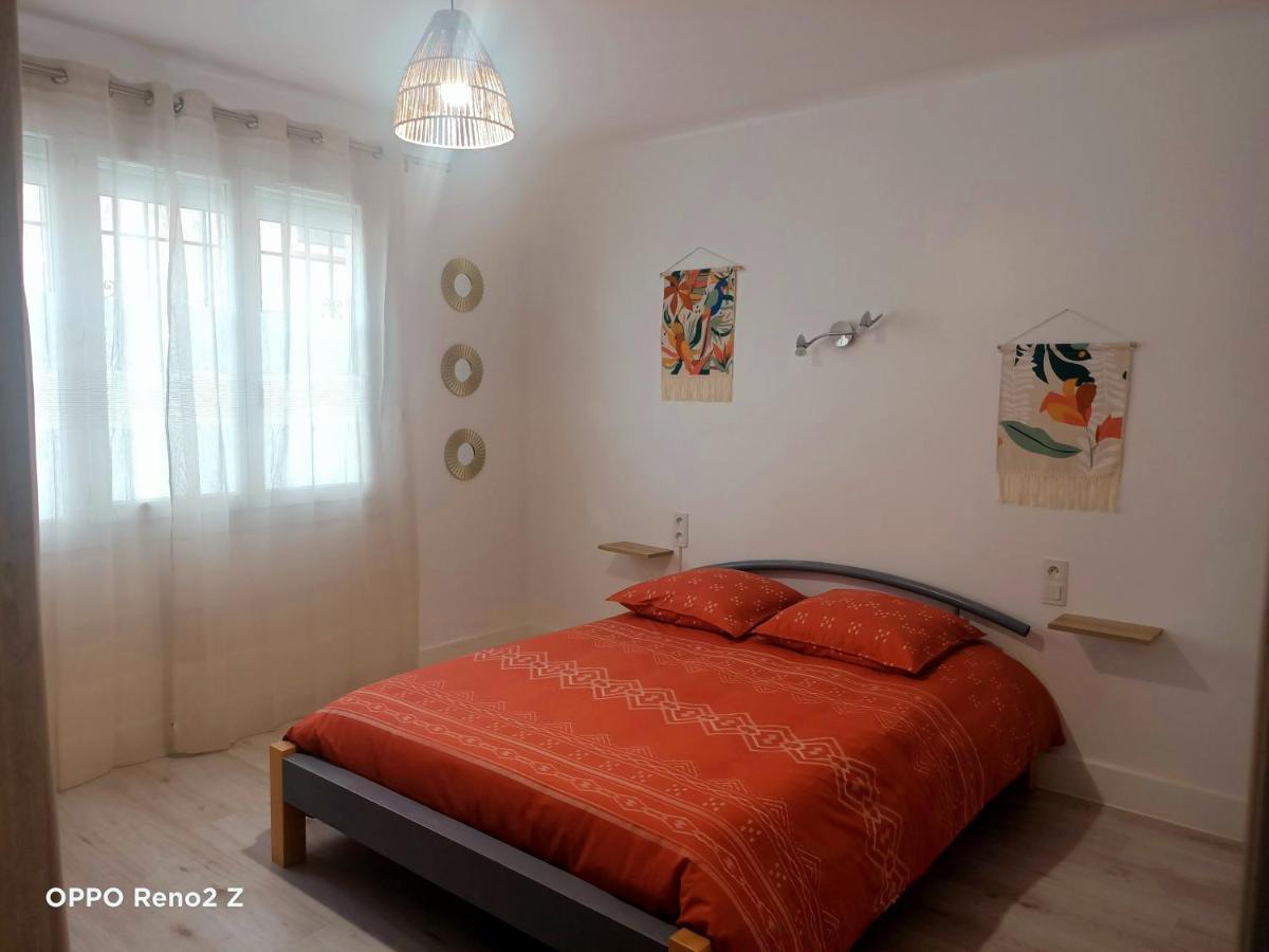 Le Petit Cosy Apartment Сан-Лорон-дьо-ла-Салонк Екстериор снимка